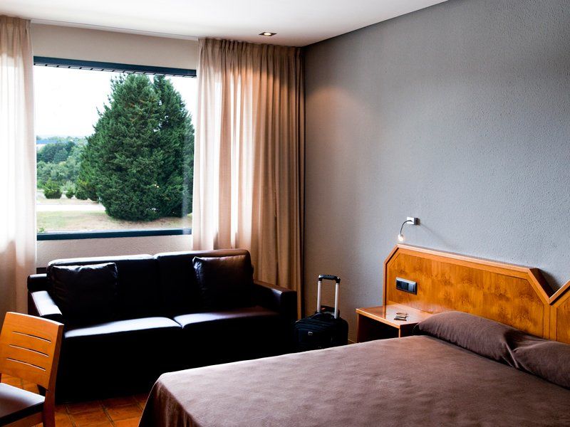 As Hoteles Altube Zuia Eksteriør billede